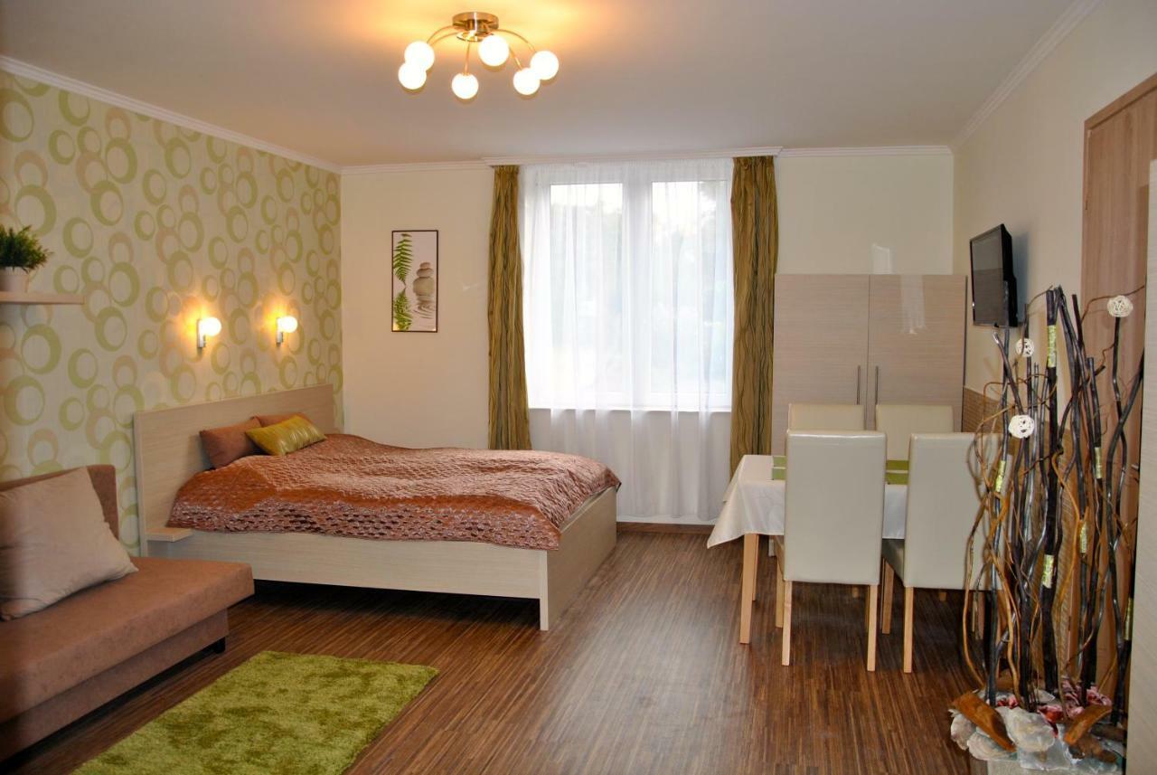 Gyula Var Premium Apartman Eksteriør billede