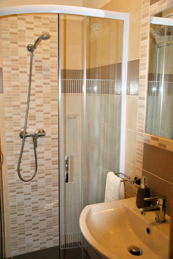 Gyula Var Premium Apartman Eksteriør billede
